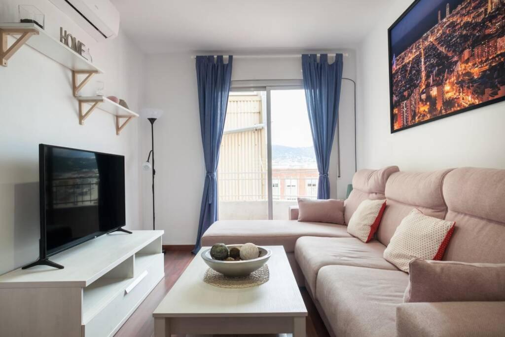 Habitaciones Camp Nou Apartment L'Hospitalet de Llobregat Exterior photo